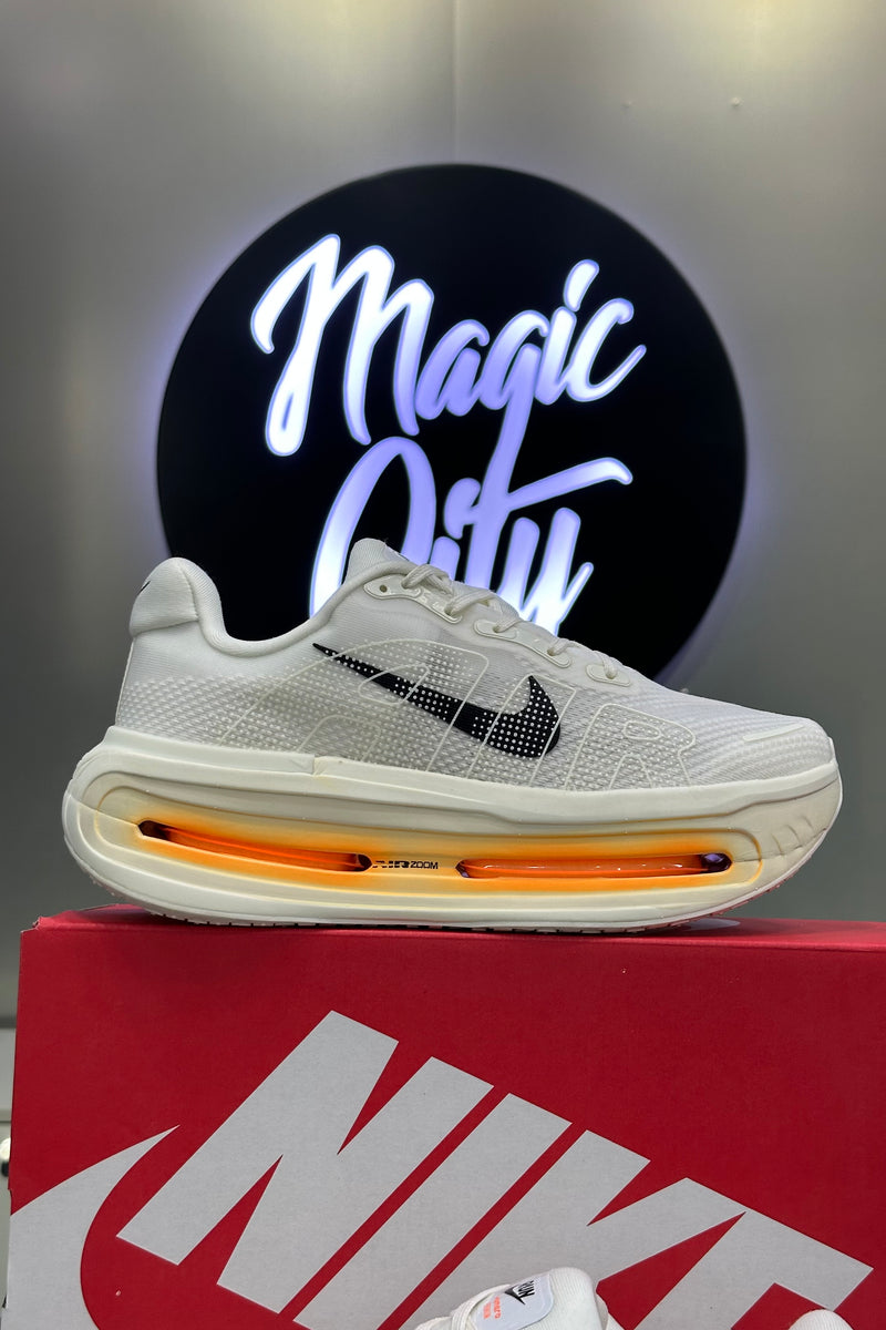 Nike Vomero Premium - White Bright Crimson