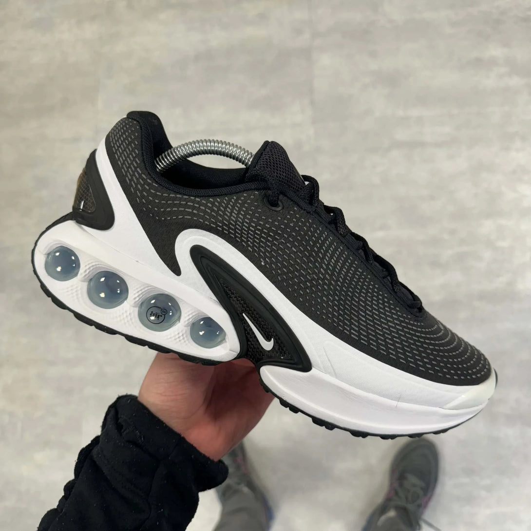 Nike Airmax Dn Black White Cool Grey - MAGIC CITY