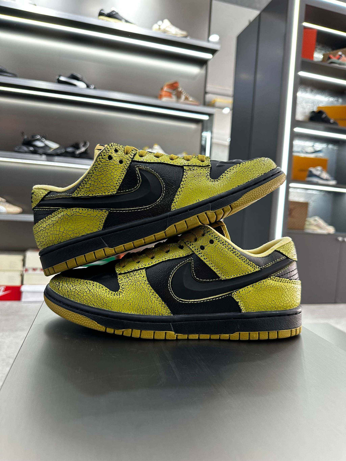 Níke Dunk Low Retro QS Halloween
Skull - MAGIC CITY