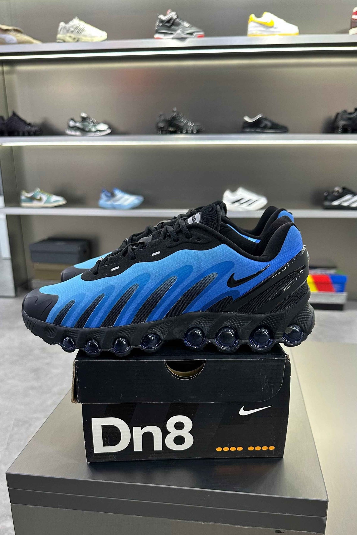 Níke AirMax DN8 - Hyper Royal