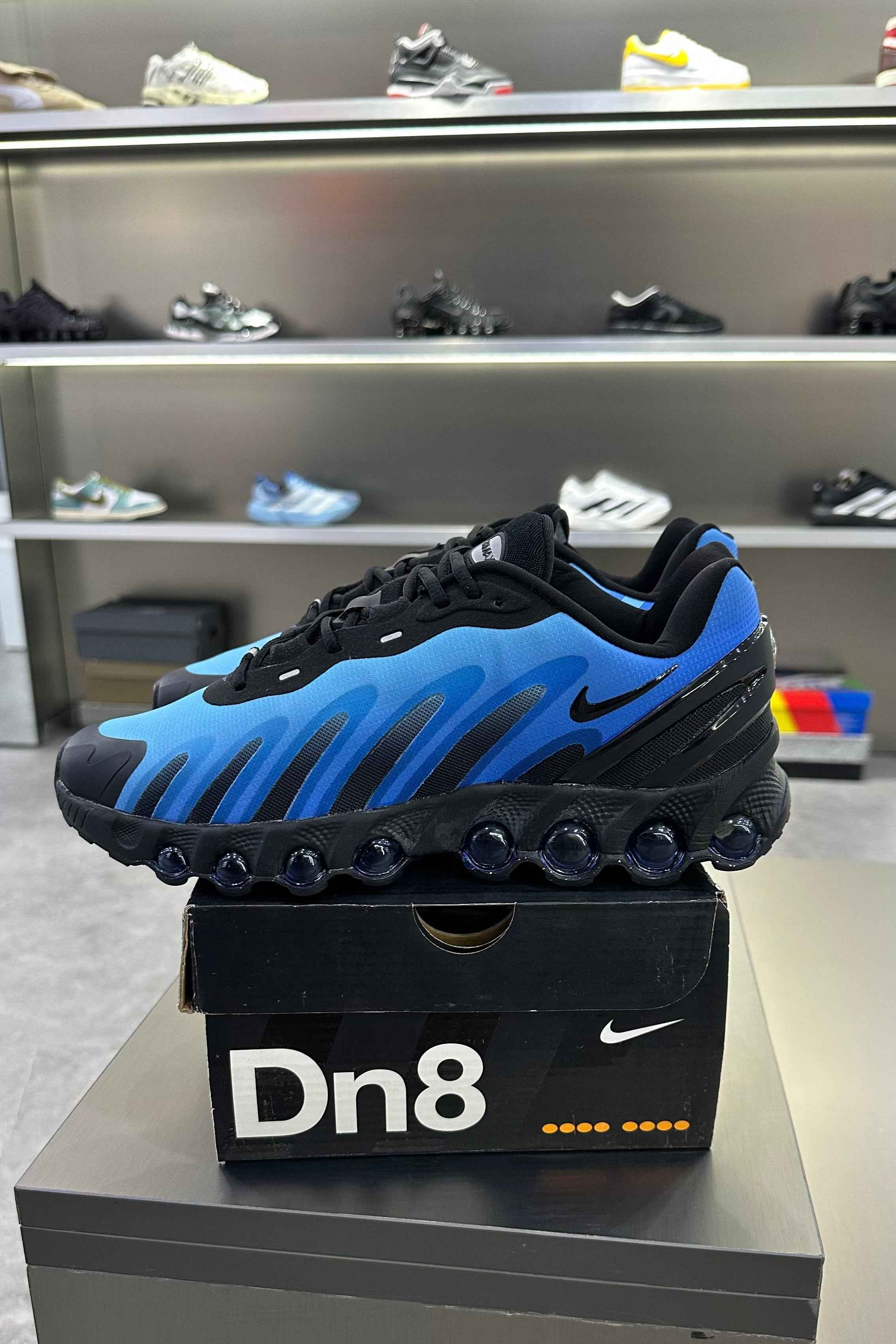 Níke AirMax DN8 - Hyper Royal