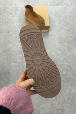 UGG Classic Mini Dipper Boot