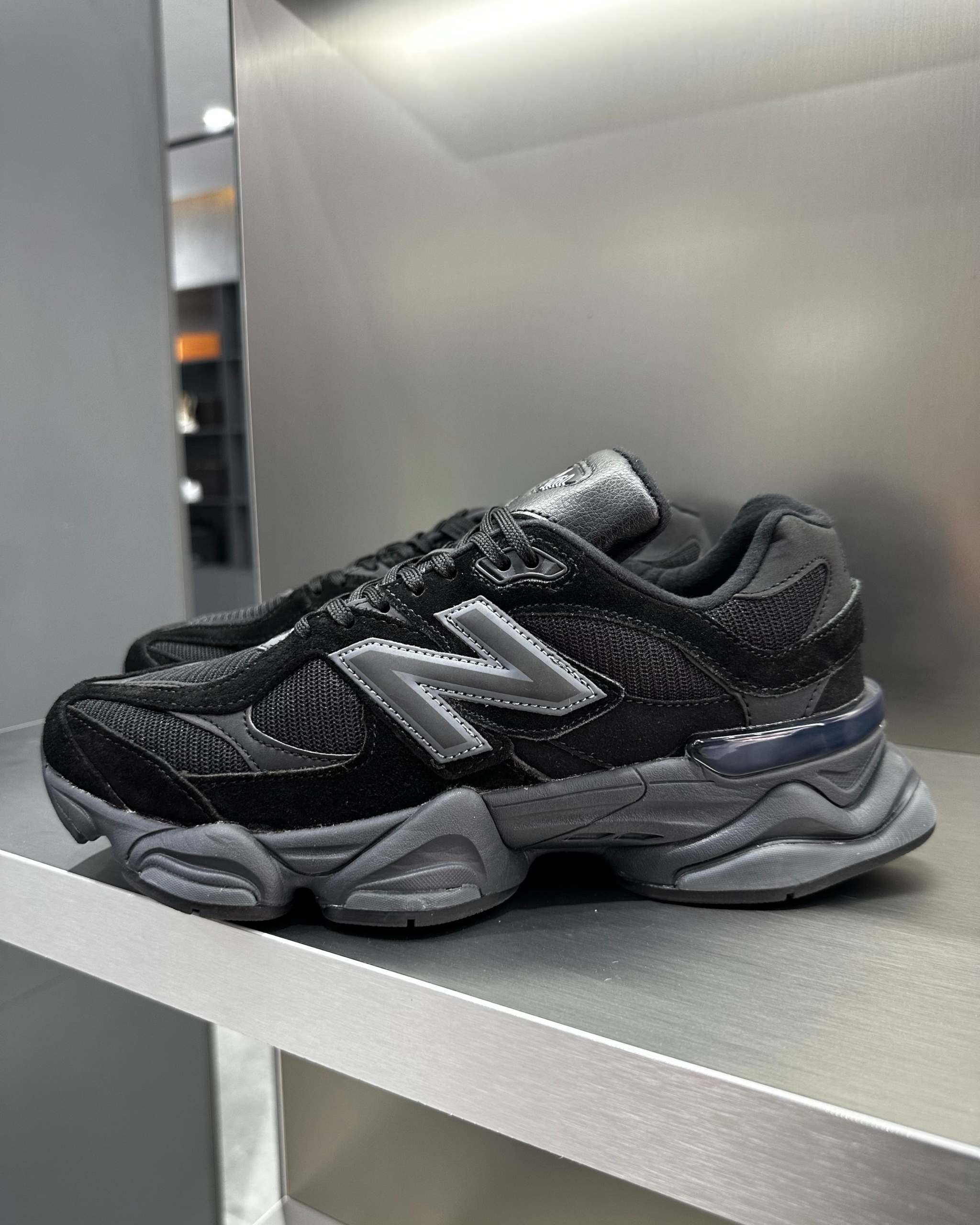 NB 9060 Triple Black
