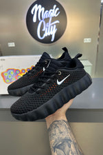 Nike Mind 002 - Black/Hyper Crimson