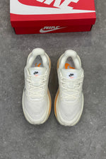 Nike Vomero Premium - White Bright Crimson