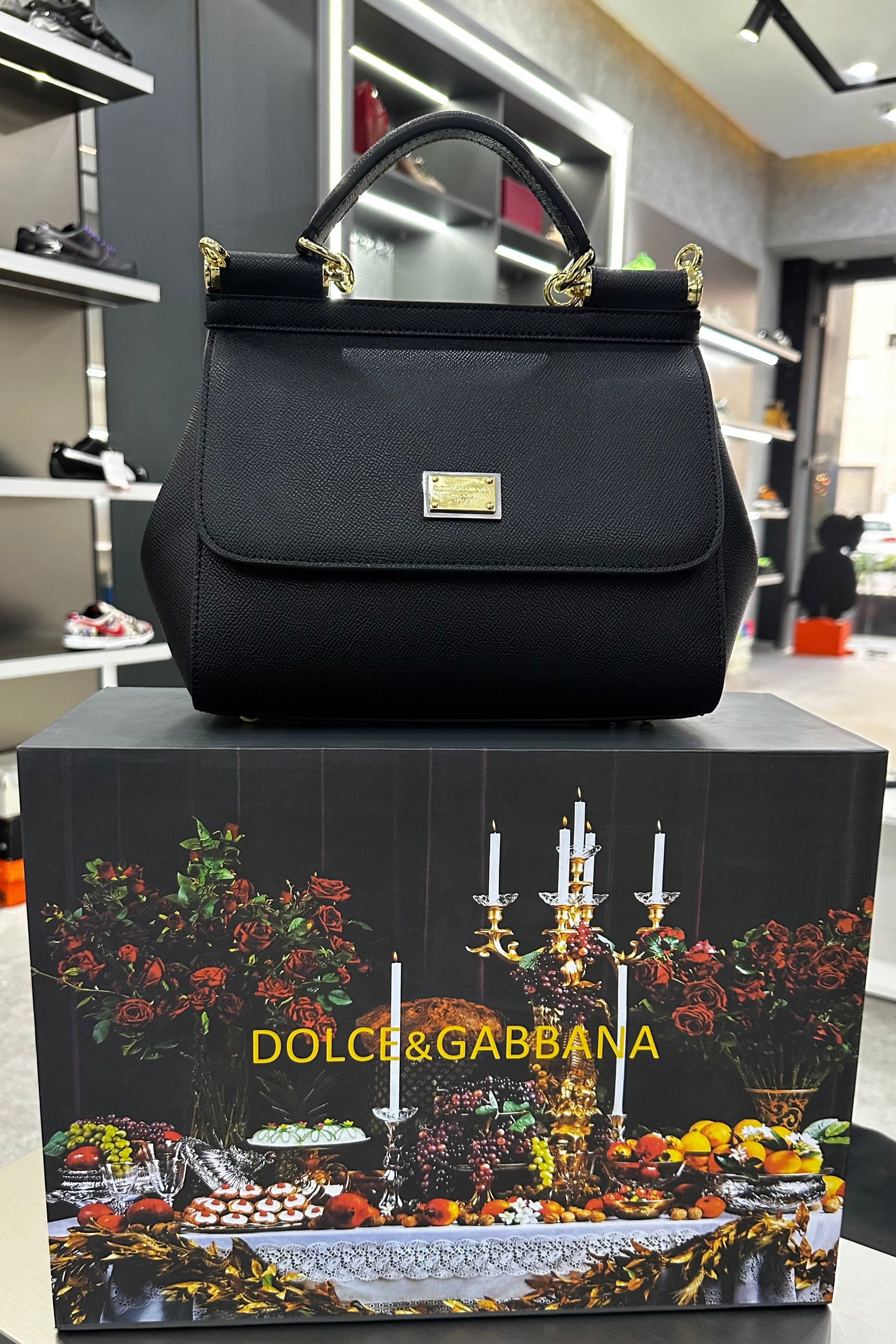 Dolce & Gabbana Medium Sicily Tote
Bag - MAGIC CITY