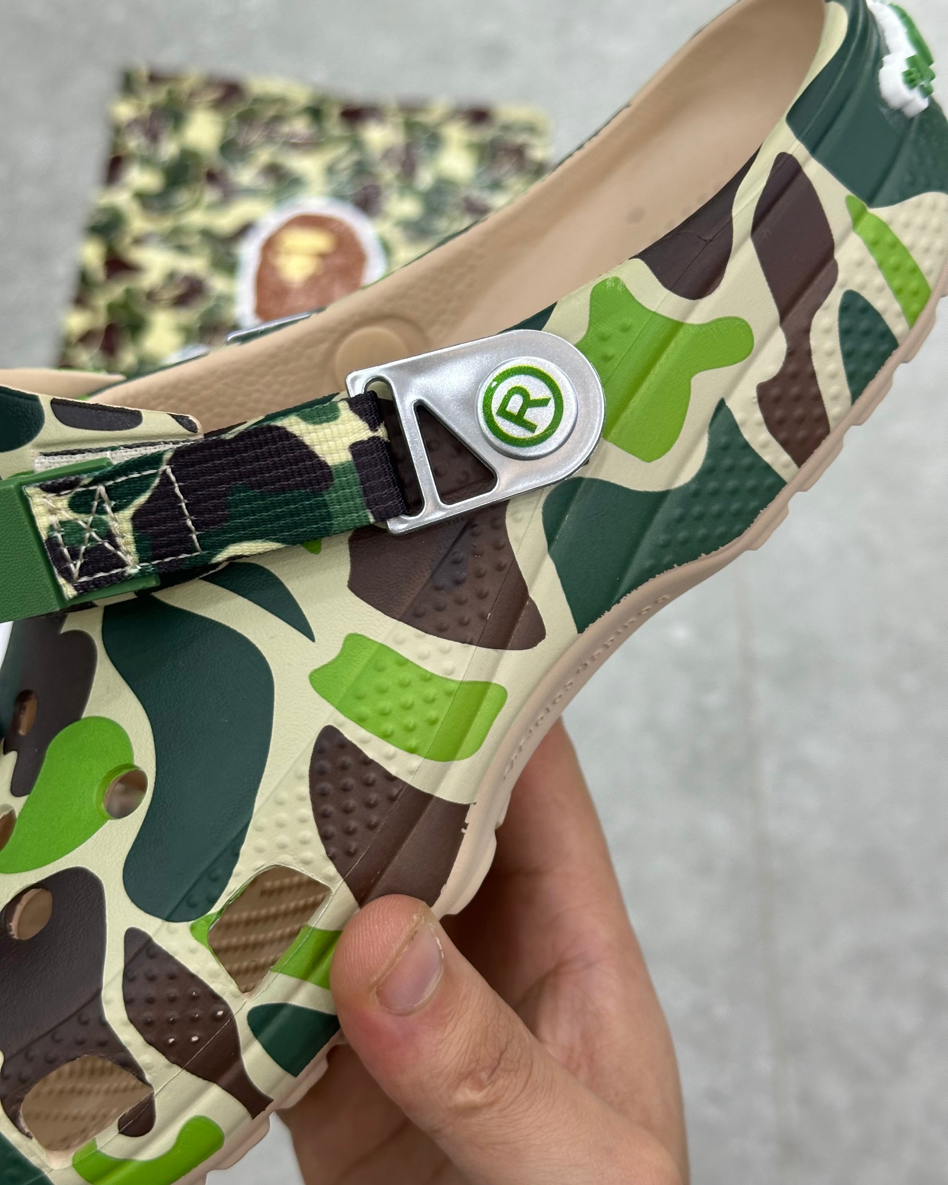 Crocs X A Bathing Ape ABC
Camo - Green