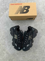 New Balance 1000 Lunar Year - Black