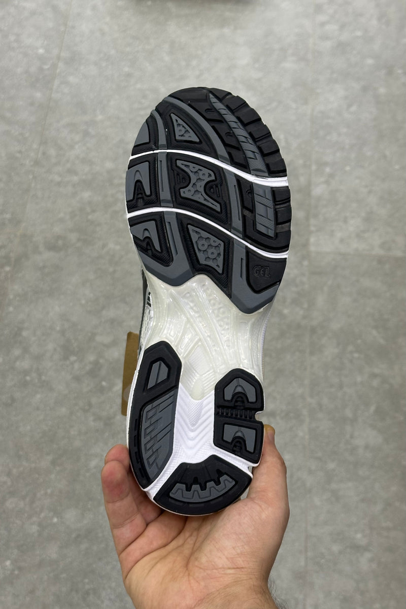 ASICS Gel-Kayano 14 – White Black Pure Silver