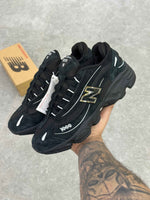 New Balance 1000 Lunar Year - Black