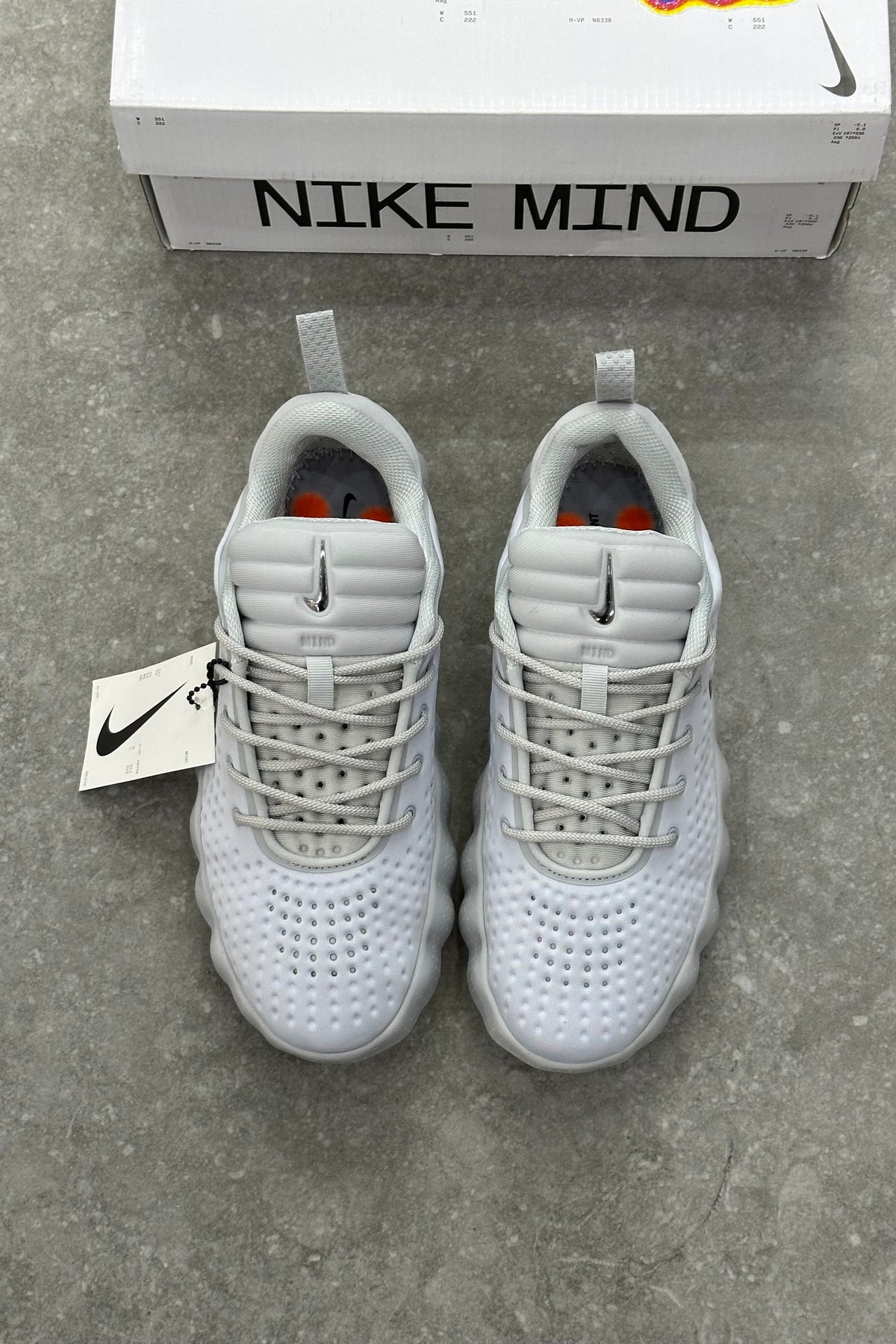Nike Mind 002 - Light Smoke Grey