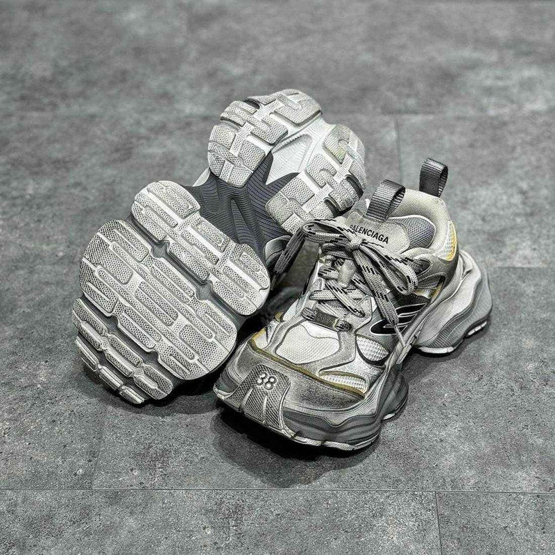 Balenciaga Cargo Sneaker Grey - MAGIC CITY