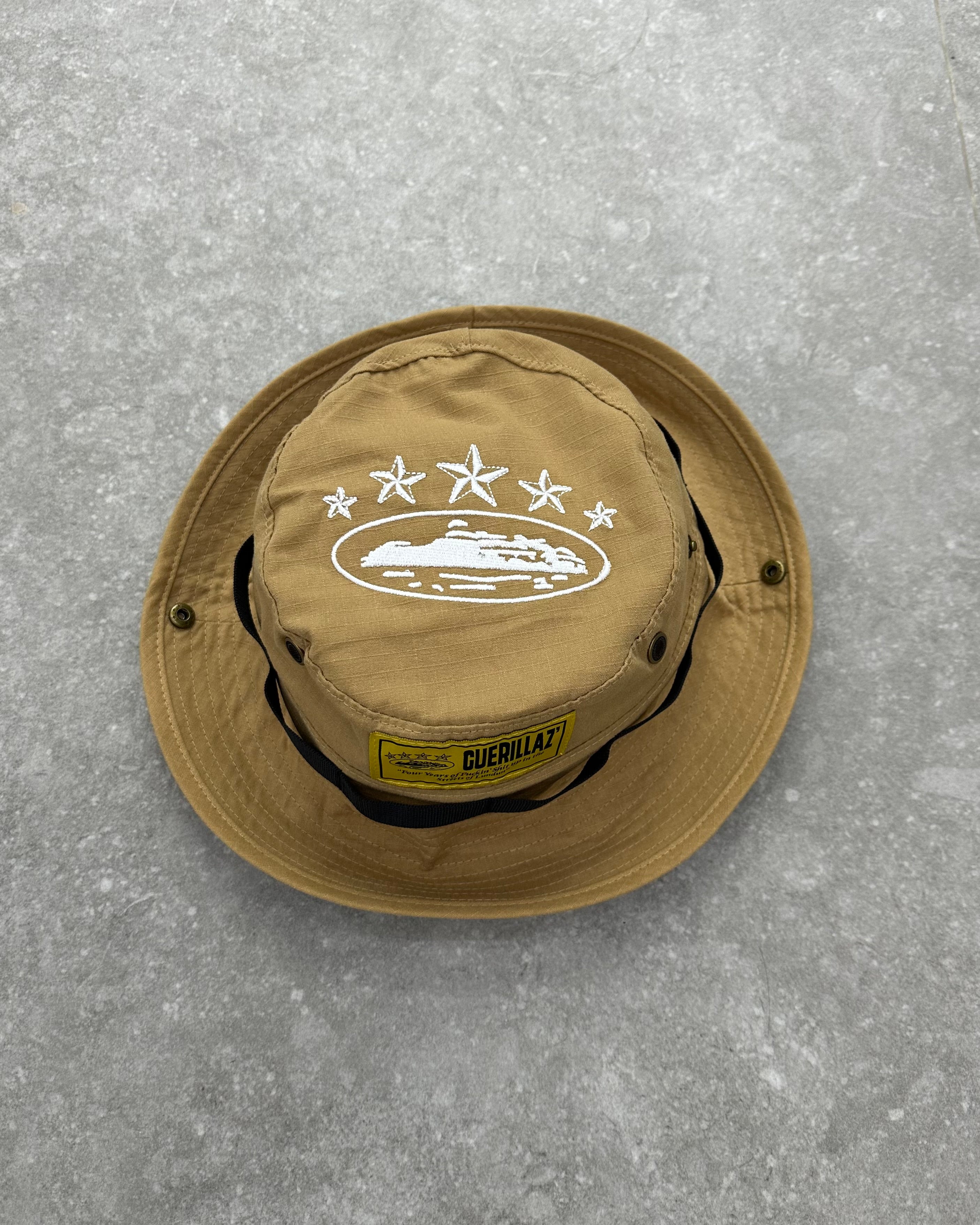 Corteiz OG Guerillaz Bucket Hat - Sandy