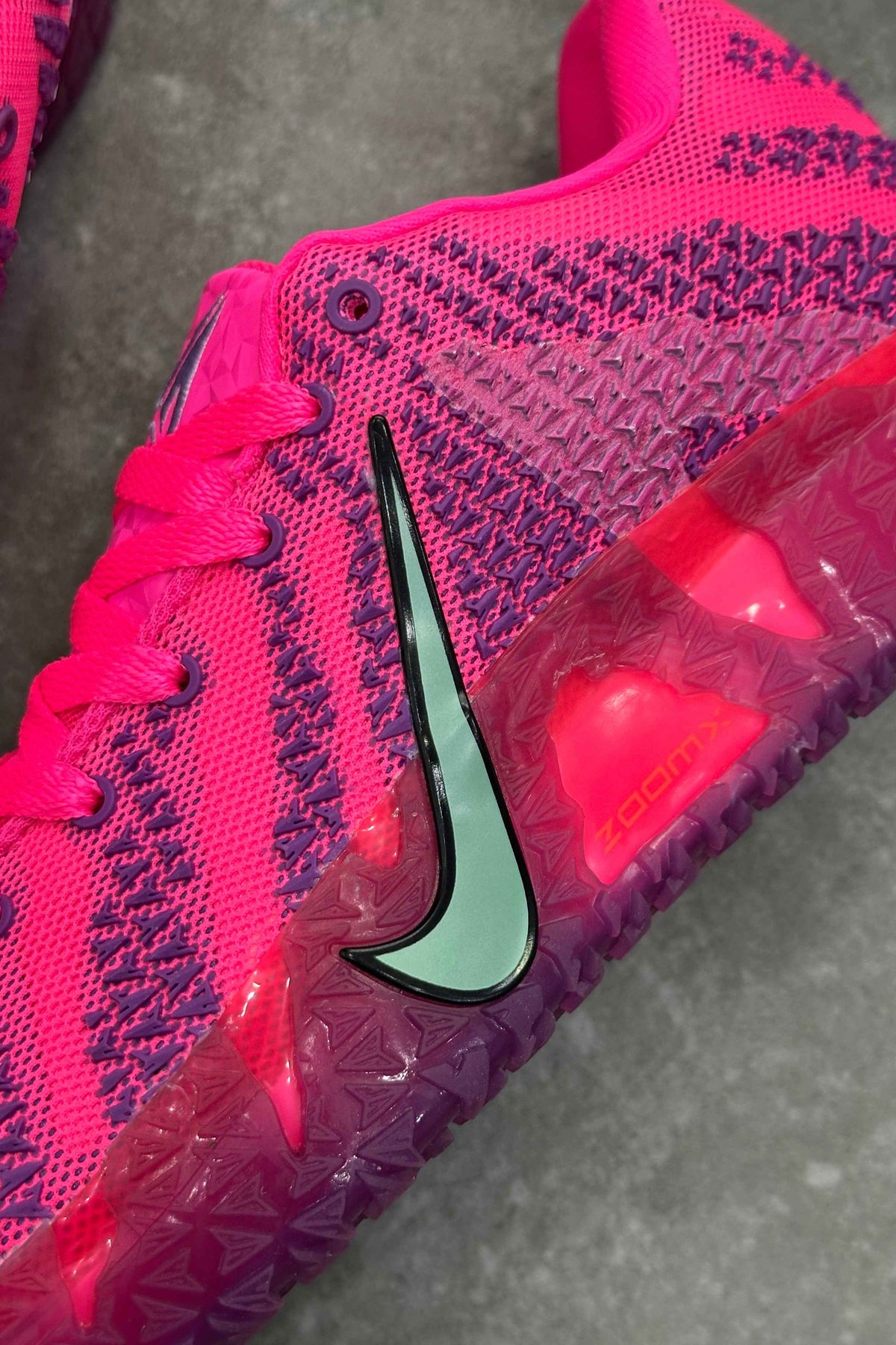 Nike ja 3 max volume - pink