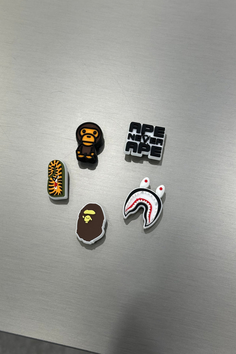 Crocs X A Bathing Ape ABC
Camo - Bleu - MAGIC CITY