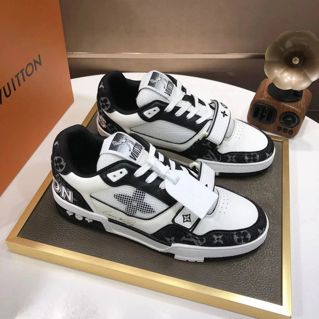 Louis Vuitton LV Trainer sangle velcromonogramme denim Black WhiteLouis Vuitton LV Trainer sangle velcro
monogramme denim Black WhiteMAGIC CITY