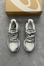 Asics GEL-KAYANO 14 - White/Midnight