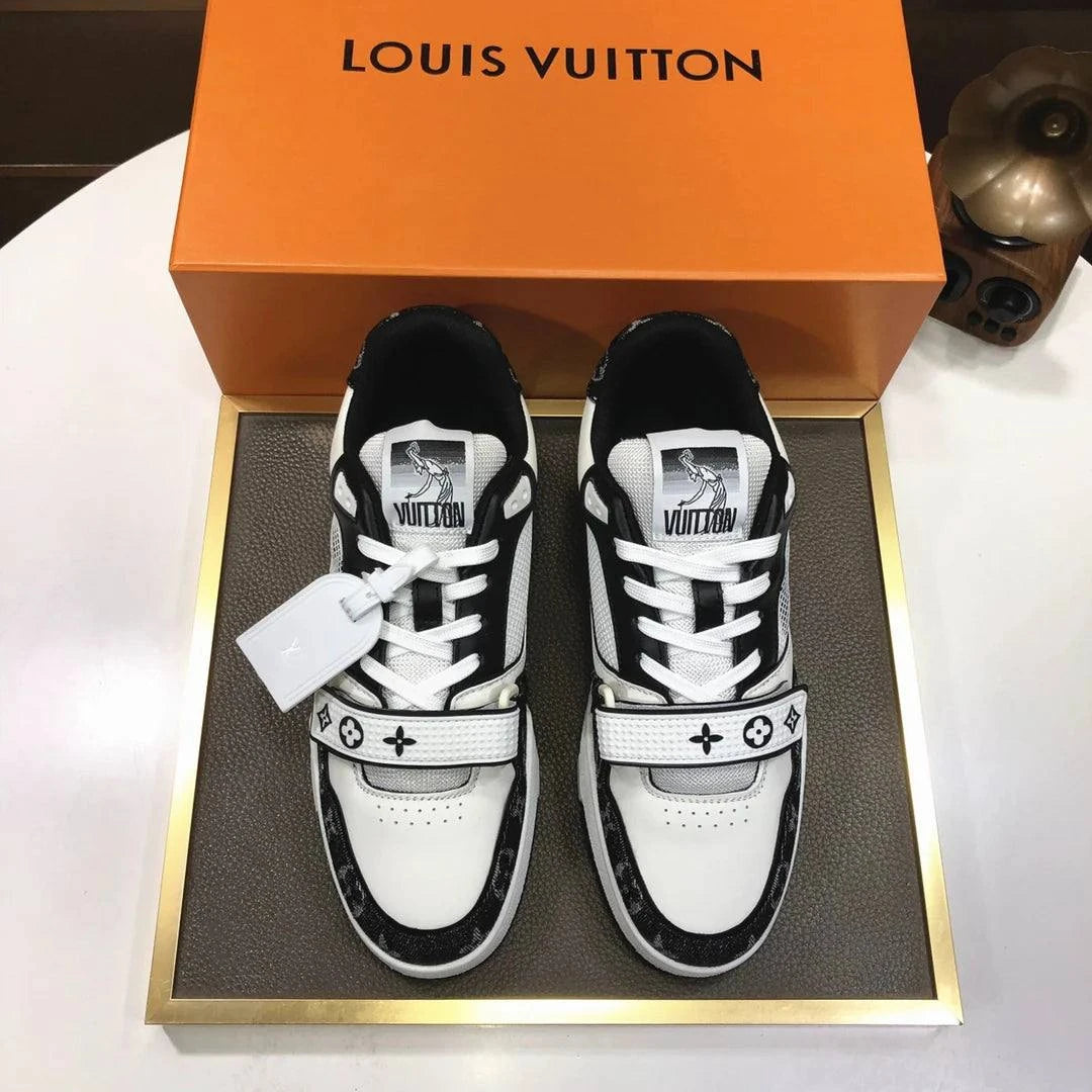 Louis Vuitton LV Trainer sangle velcromonogramme denim Black WhiteLouis Vuitton LV Trainer sangle velcro
monogramme denim Black WhiteMAGIC CITY