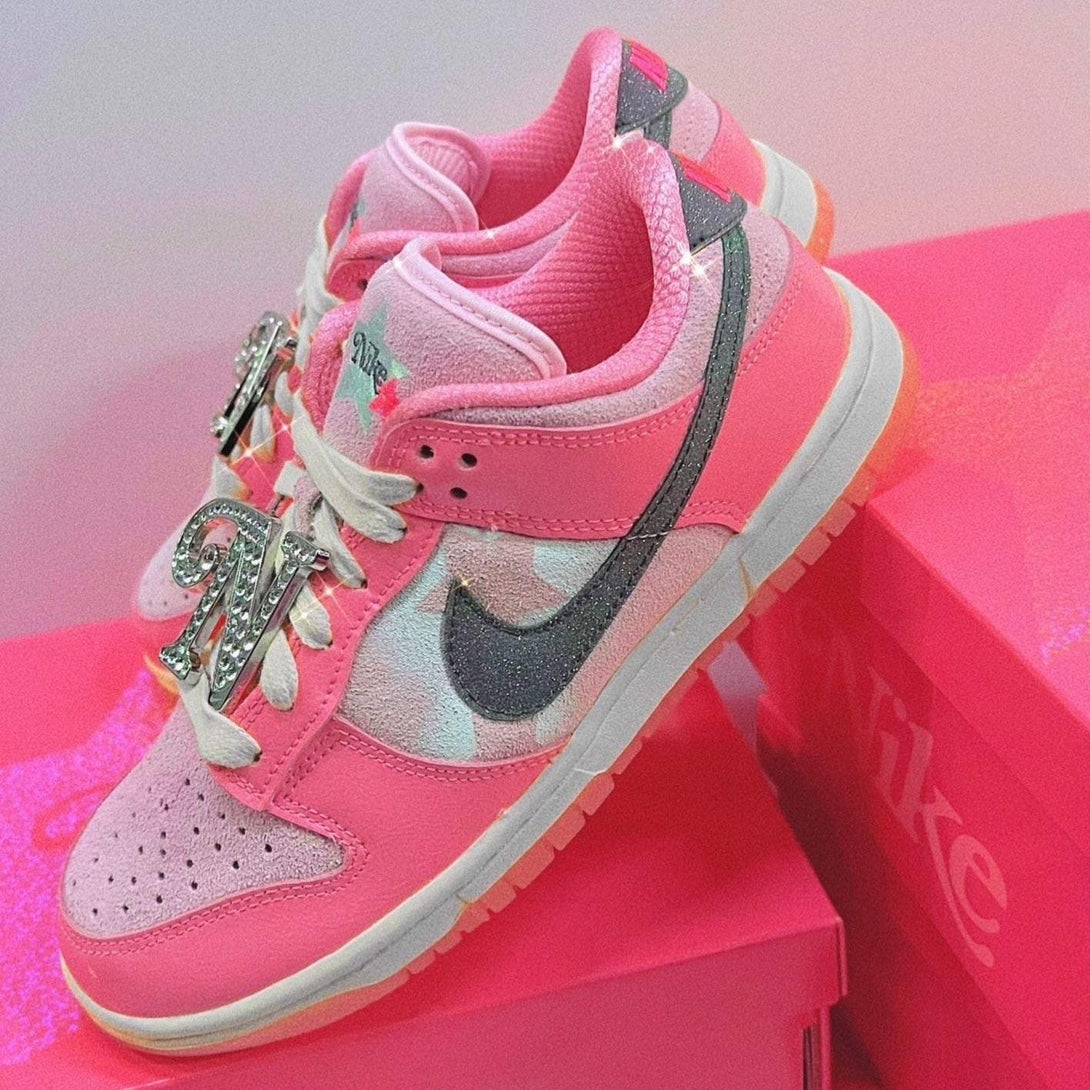 Nike Dunk Low LX 'Barbie