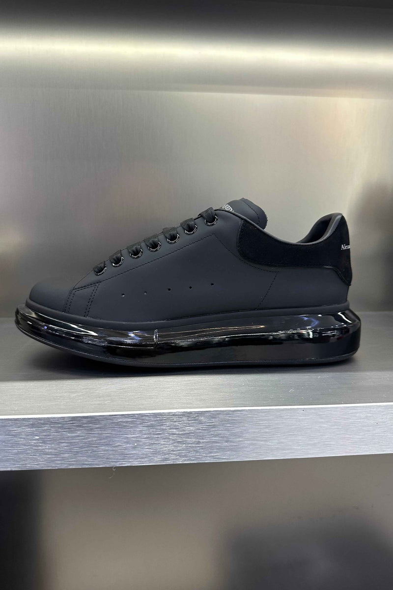 Alexander McQueen Oversized Sneaker 'Clear Sole - Black