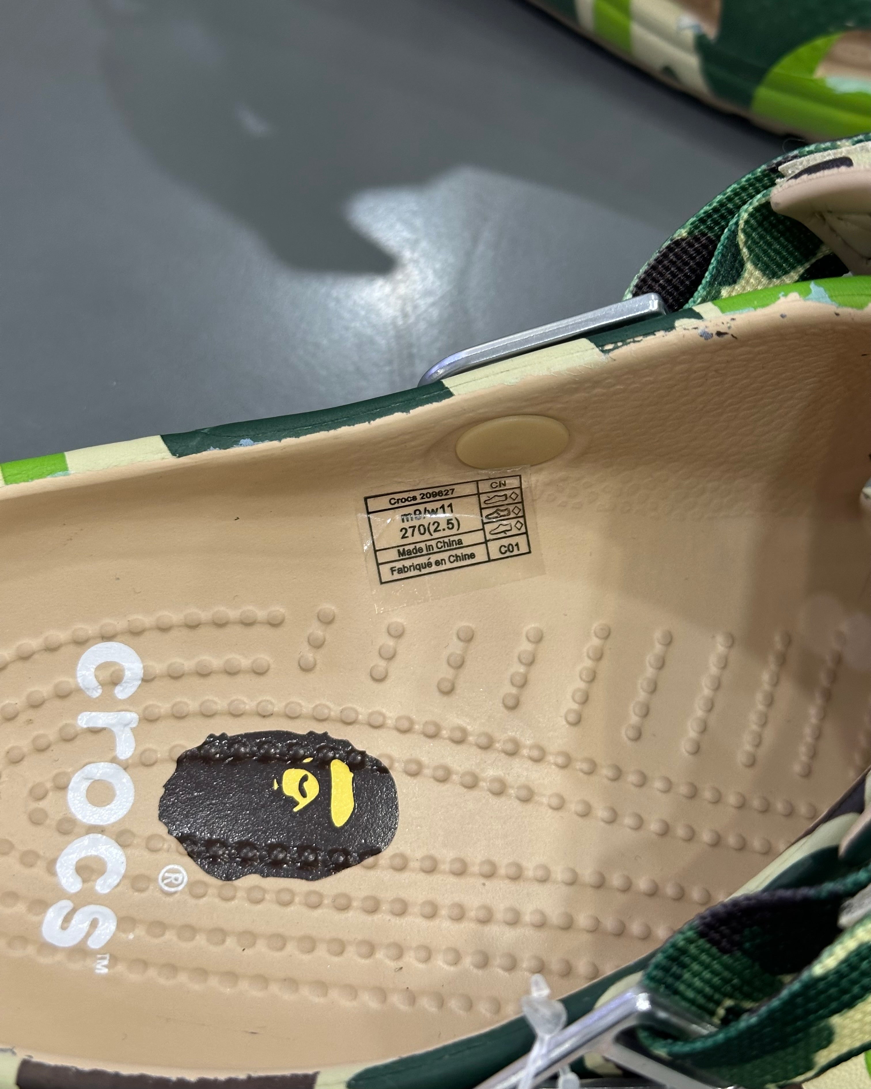 Crocs X A Bathing Ape ABC
Camo - Green