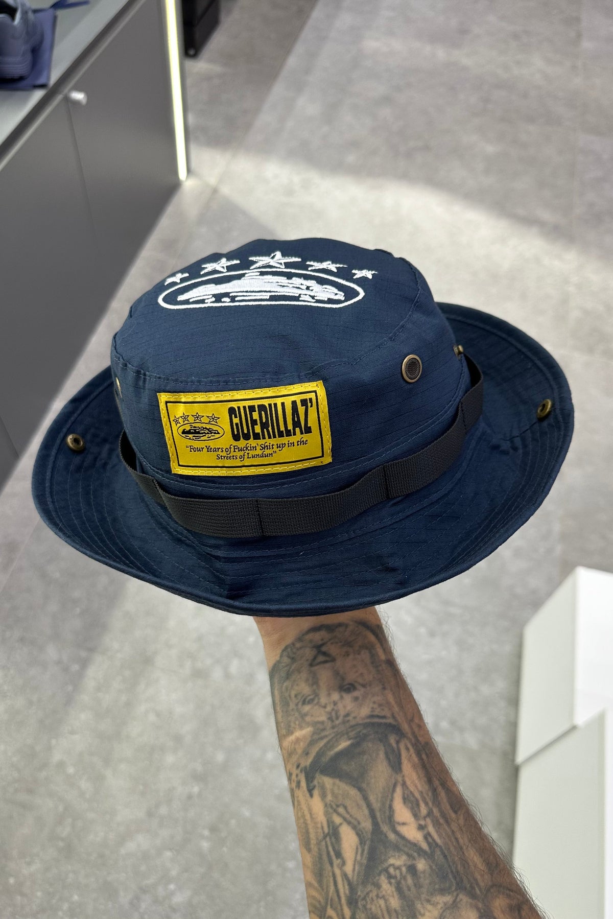 Corteiz OG Guerillaz Bucket Hat - Bleu - MAGIC CITY