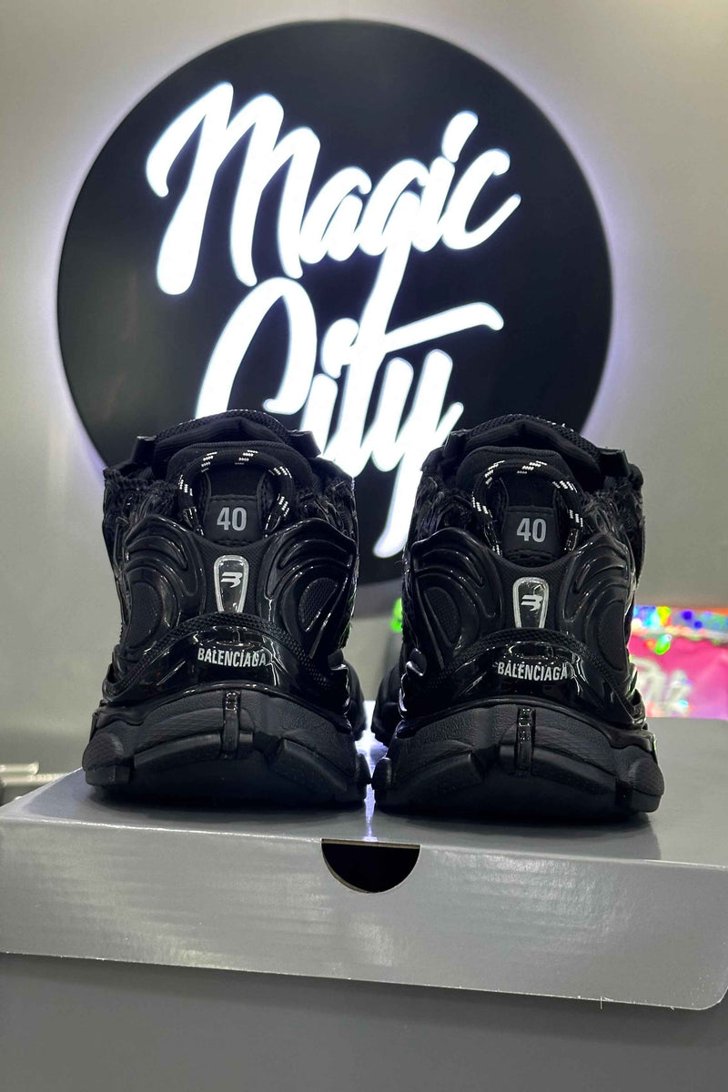 Balenciaga Runner Sneaker 'Black'