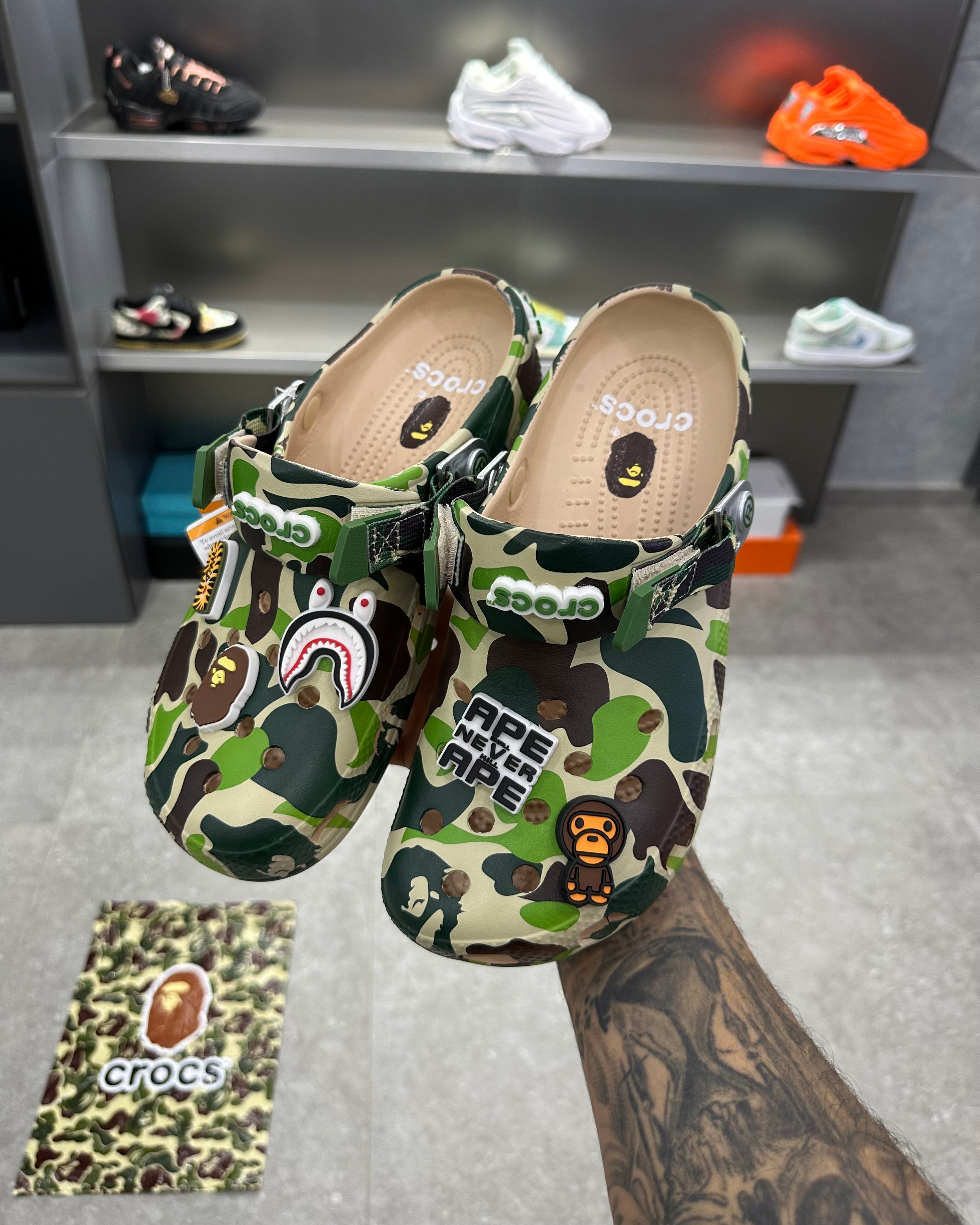 Crocs X A Bathing Ape ABC
Camo - Green