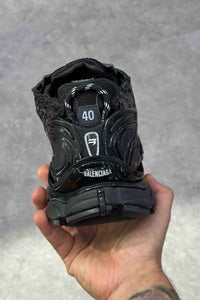 Balenciaga Runner Sneaker 'Black'