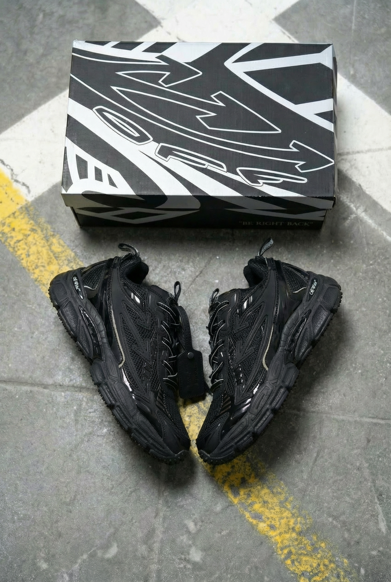 OFF-WHITE Be Right Back - BLACK