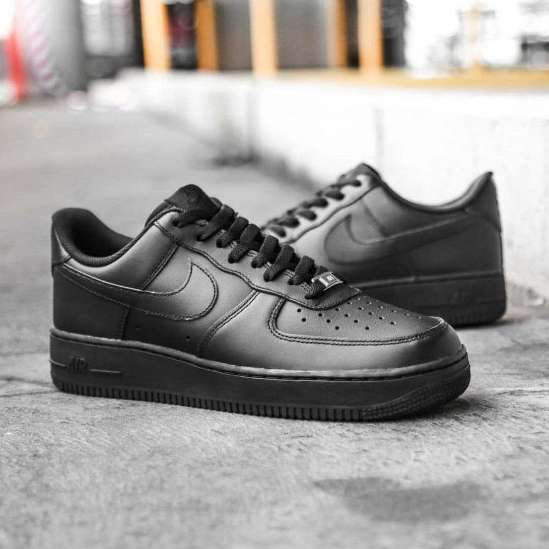 AF1 triple black - MAGIC CITY