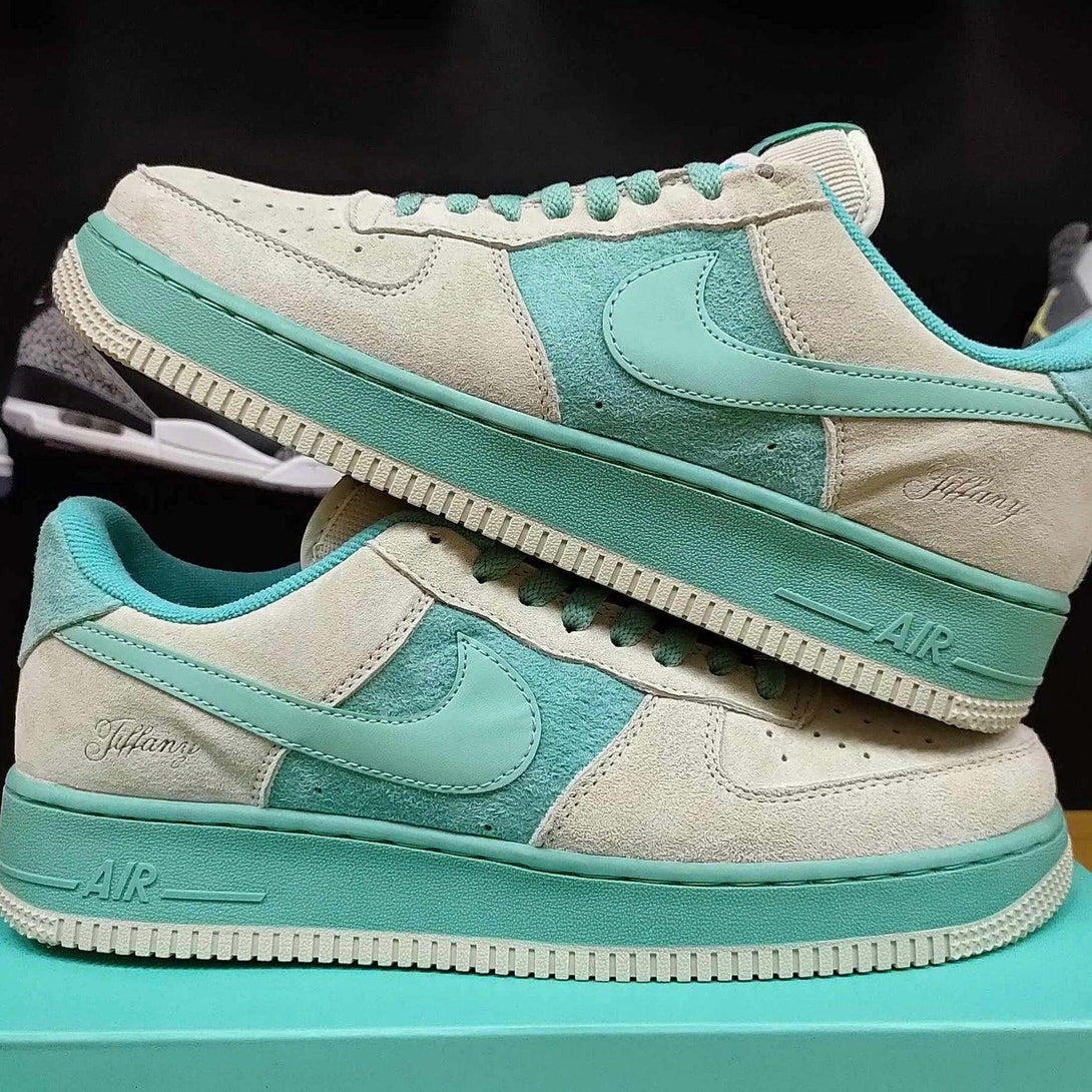 Air Force 1 Low Tiffany & Co. 1837 [FRIENDS/Family] - MAGIC CITY