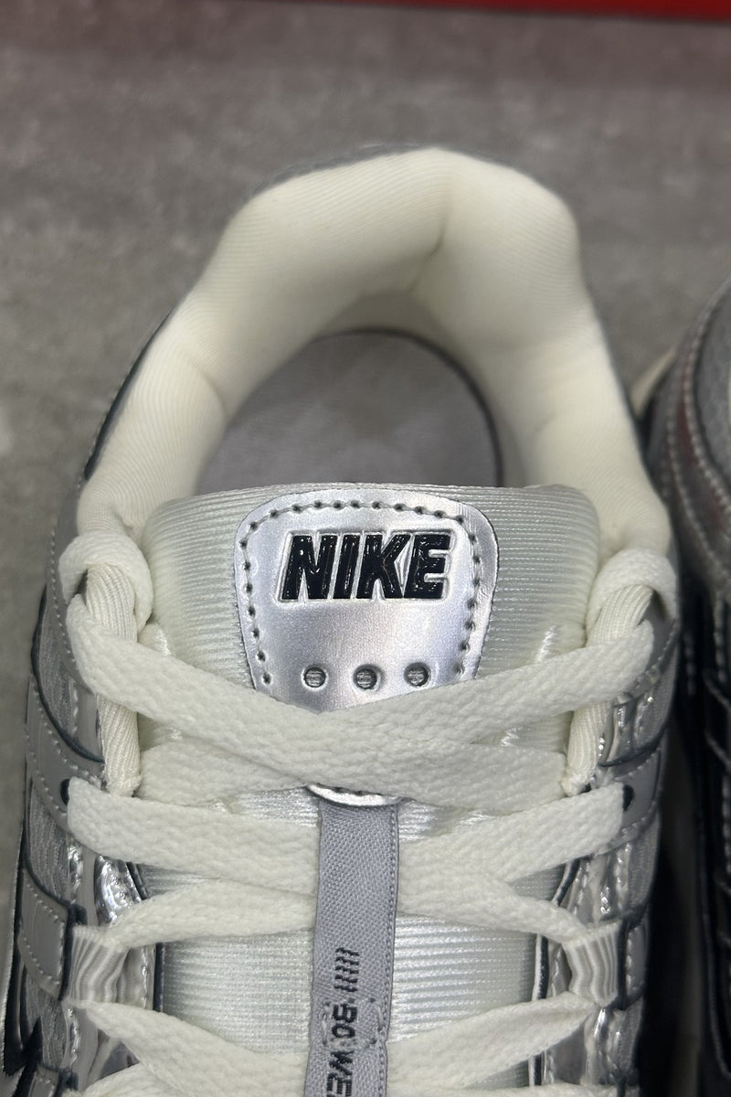 Nike P-6000 Metallic Silver - tongue detail