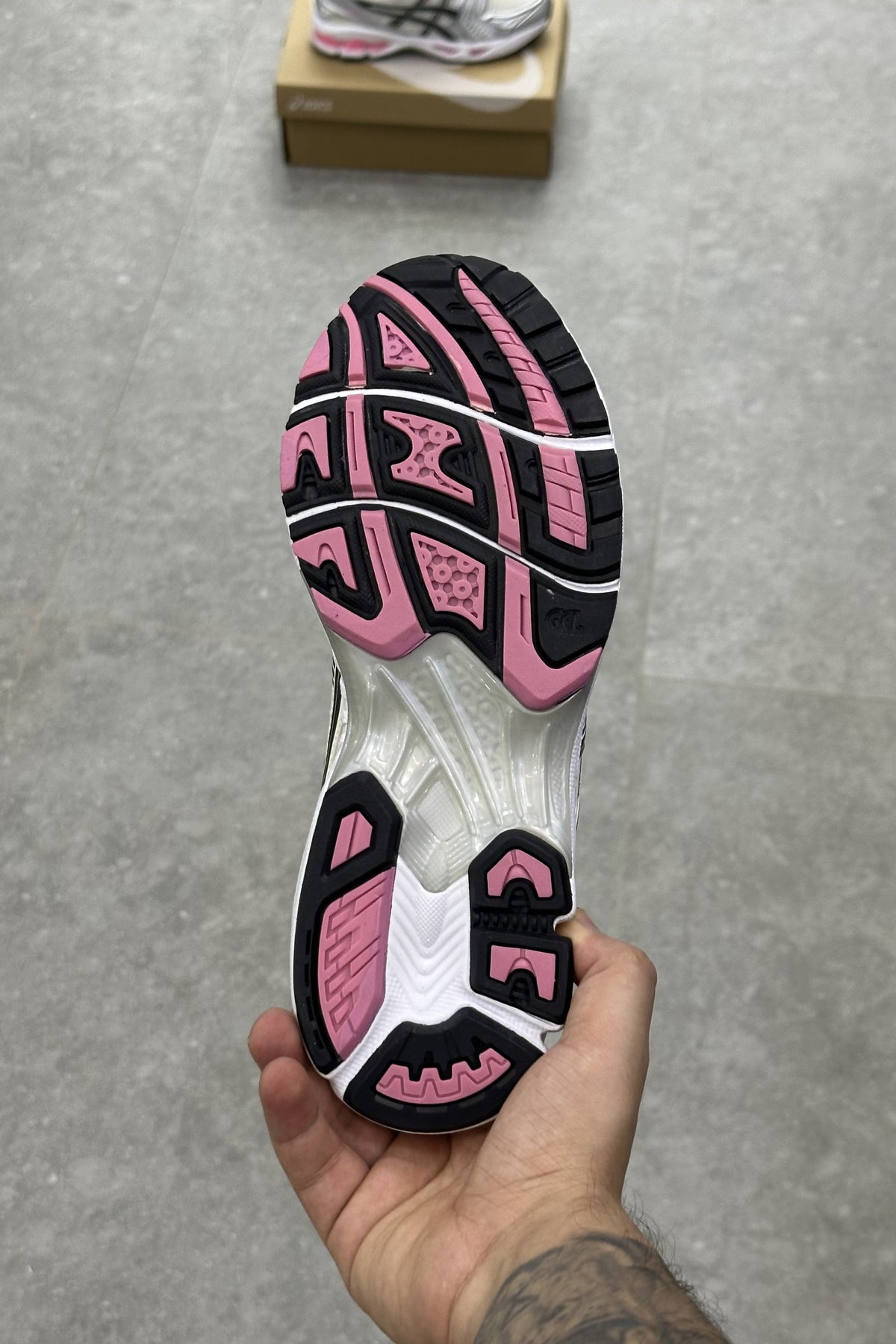 ASICS Gel-Kayano 14 – Cream Sweet Pink
