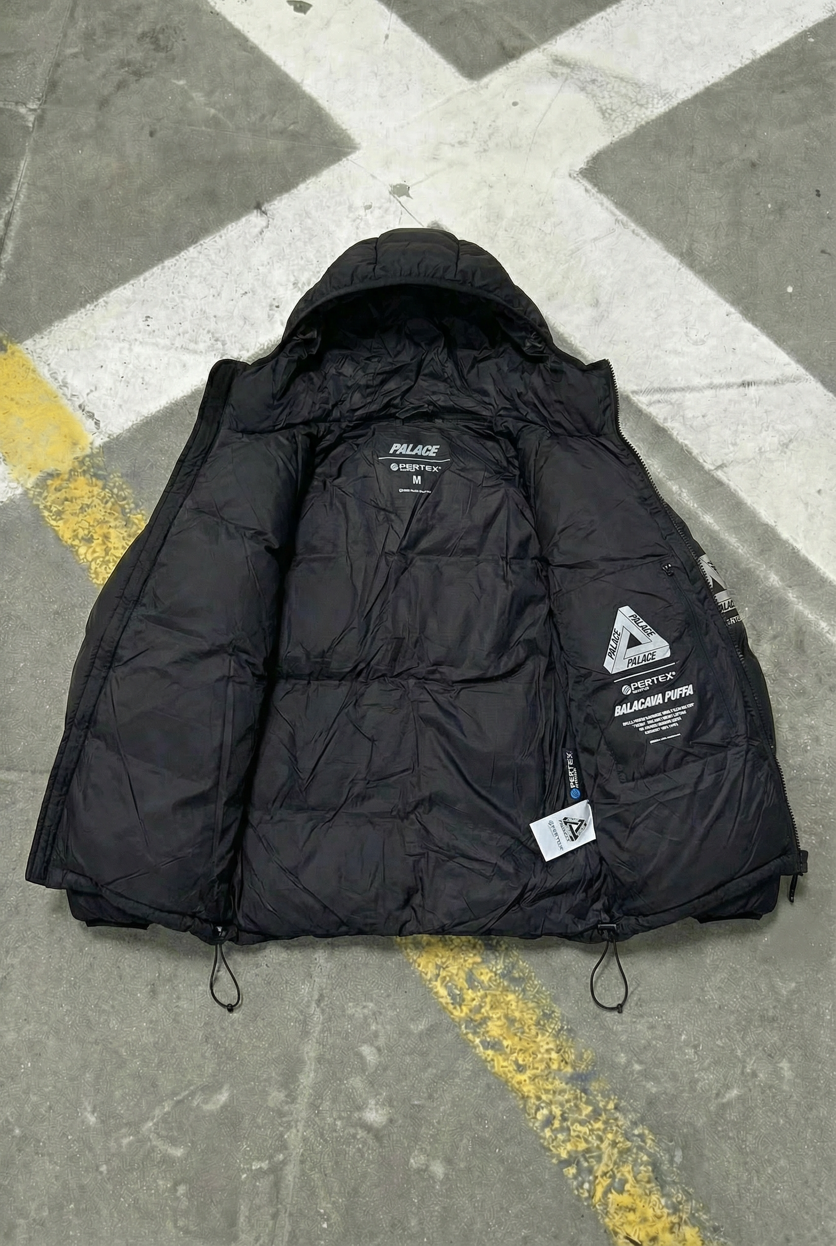 PALACE PERTEX FROST BALACLAVA PUFFA - Balck