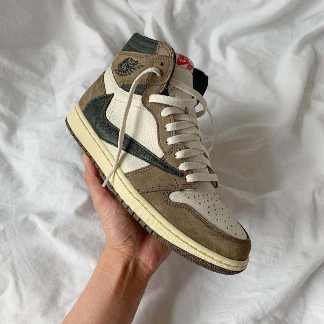 Jordan 1 Retro High OG SP Travis Scott Mocha - MAGIC CITY