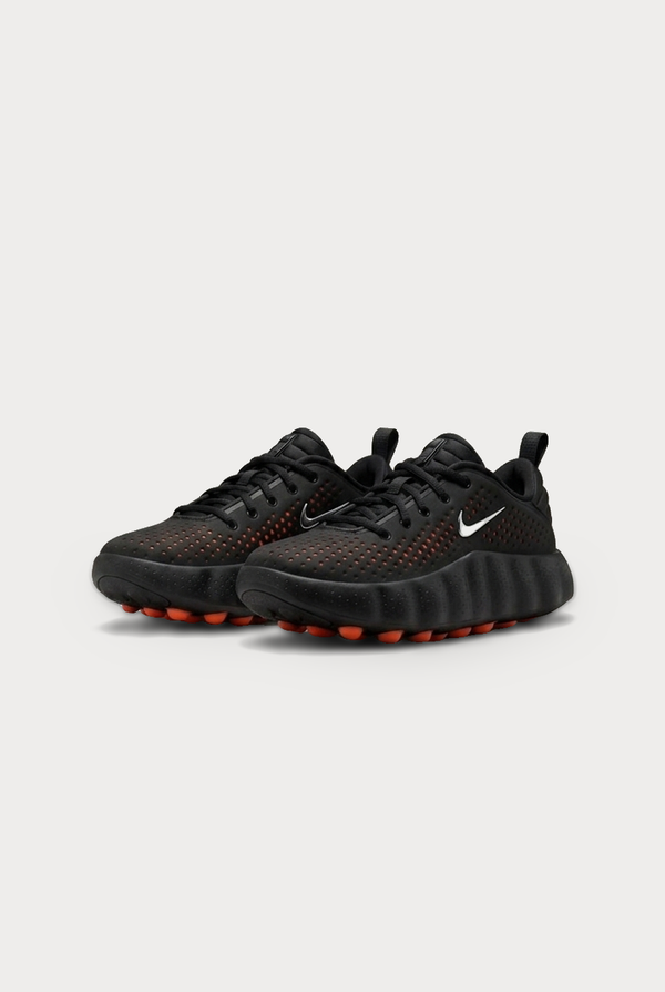 Nike Mind 002 - Black/Hyper Crimson