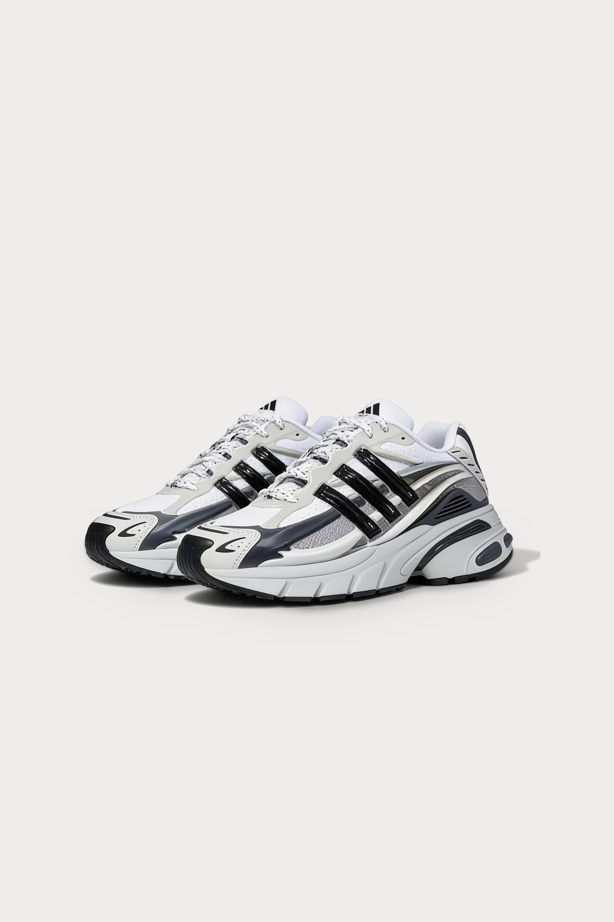 Pharrell Williams x Adidas Adistar Jellyfish – Solid Grey/Core Black/Clear Onix – studio