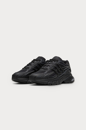 Pharrell Williams x Adidas Adistar Jellyfish – Triple Black
