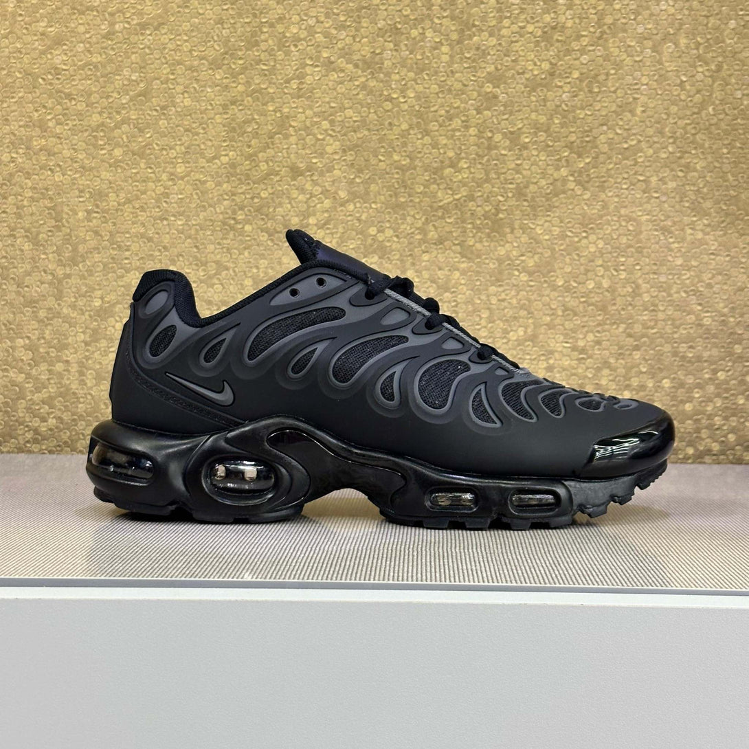 Nike Air Max Plus Drift "Triple Black" - MAGIC CITY