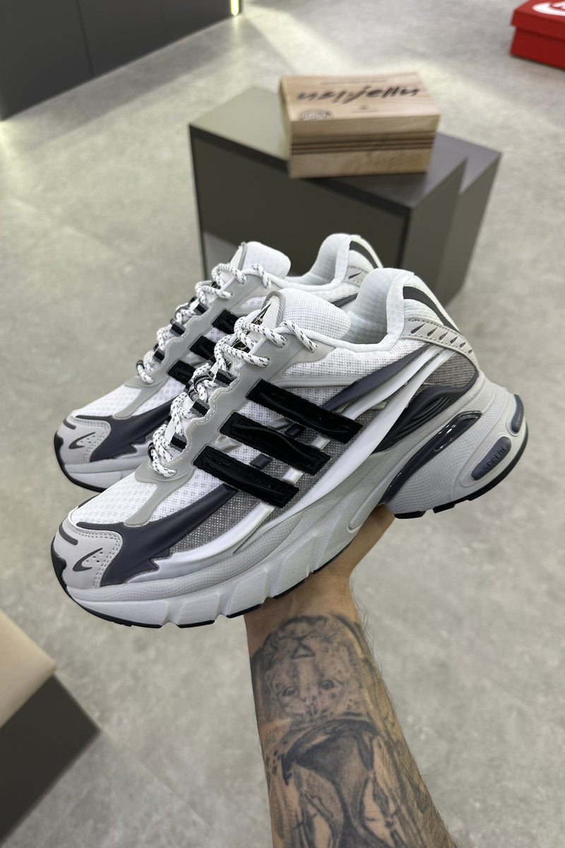 Pharrell Williams x Adidas Adistar Jellyfish – Solid Grey/Core Black/Clear Onix – pair in hand