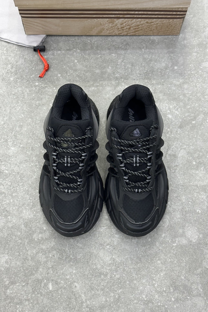 Pharrell Williams x Adidas Adistar Jellyfish – Triple Black – front view