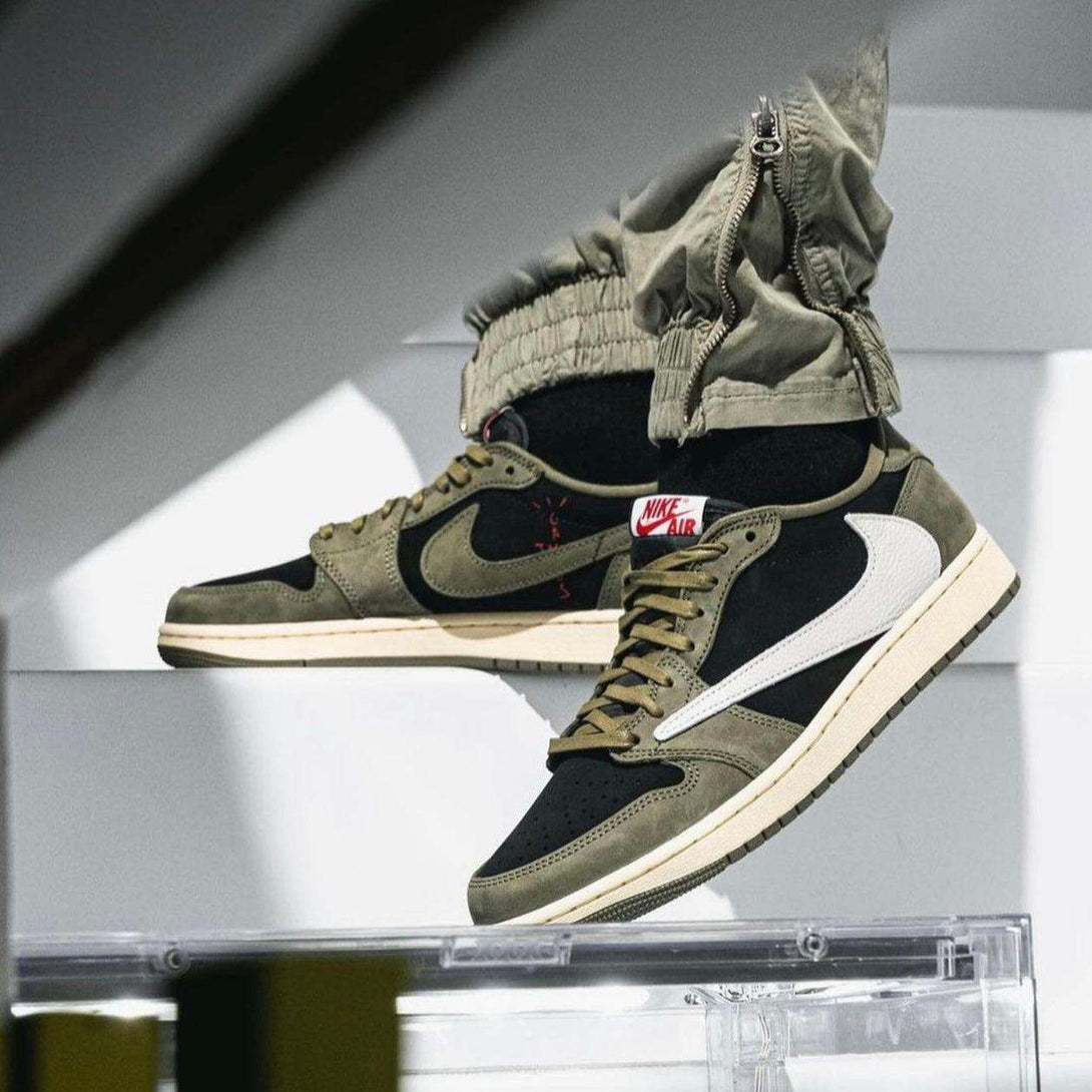 Travis Scott x Air Jordan 1 Low Black Olive - MAGIC CITY