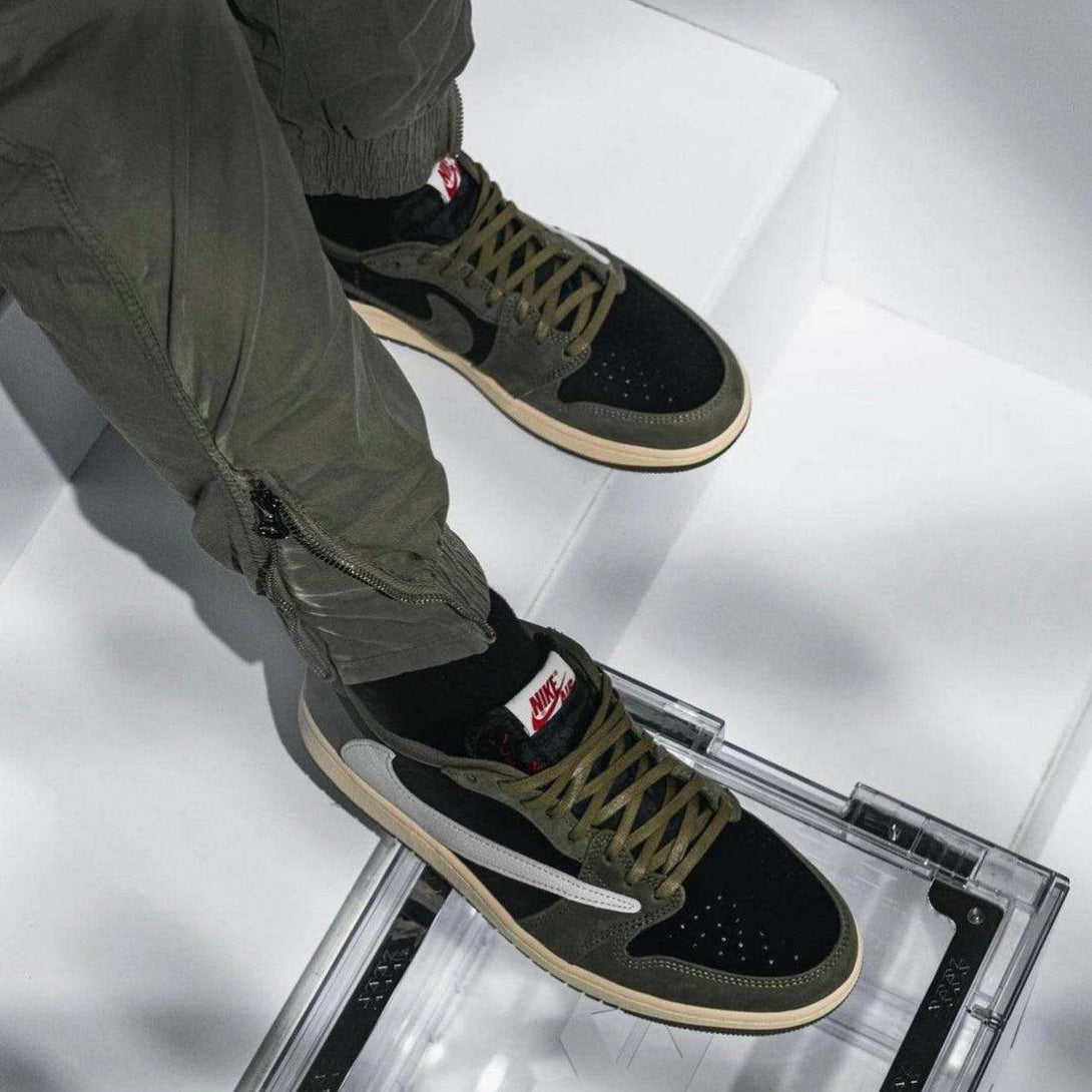 Travis Scott x Air Jordan 1 Low Black Olive - MAGIC CITY