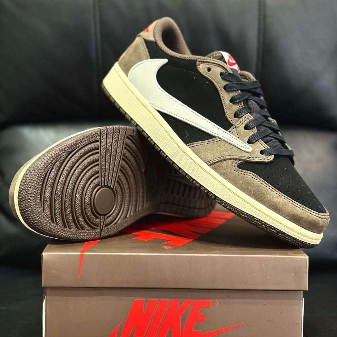 Travis Scott x Air Jordan 1 Low Mocha