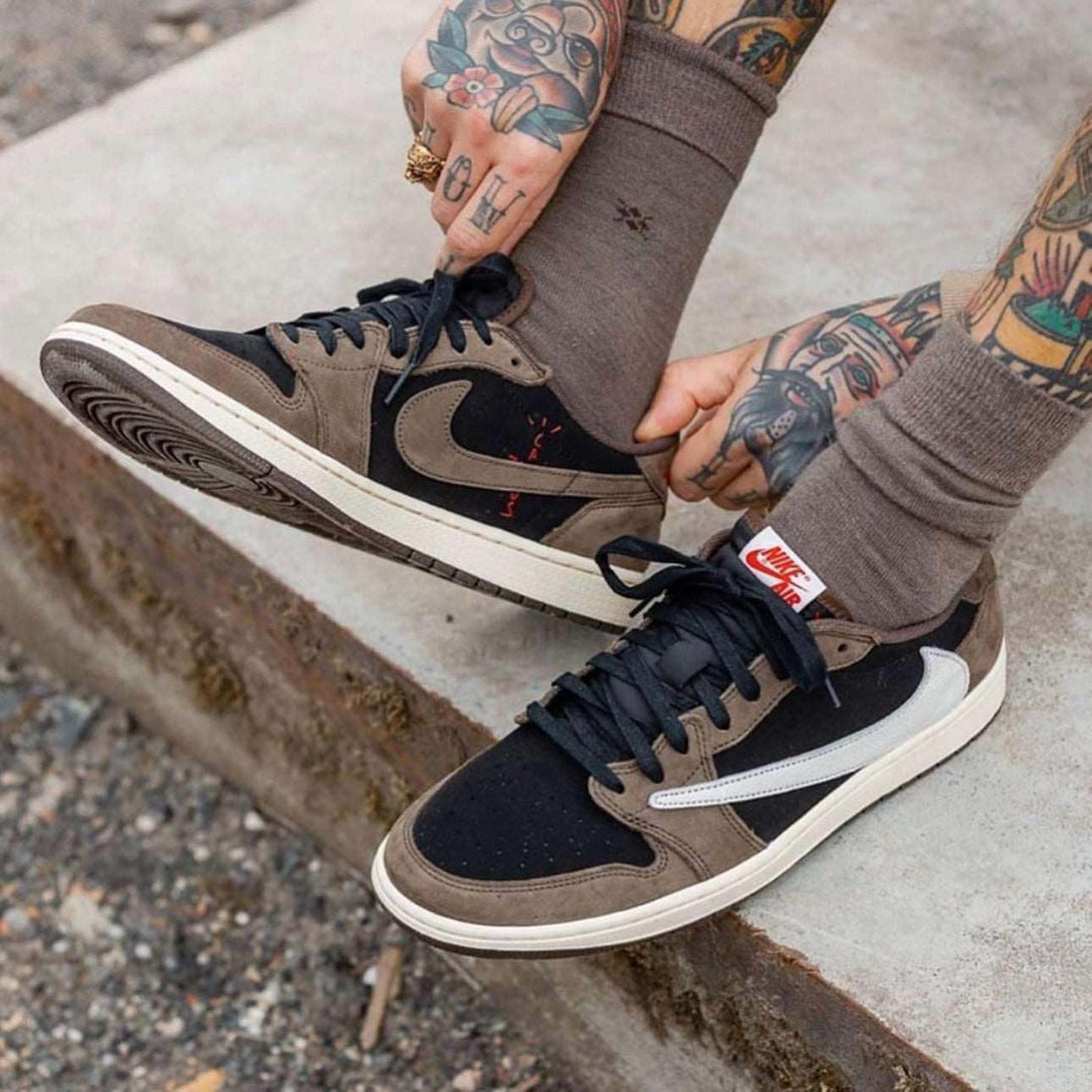 Travis Scott x Air Jordan 1 Low Mocha