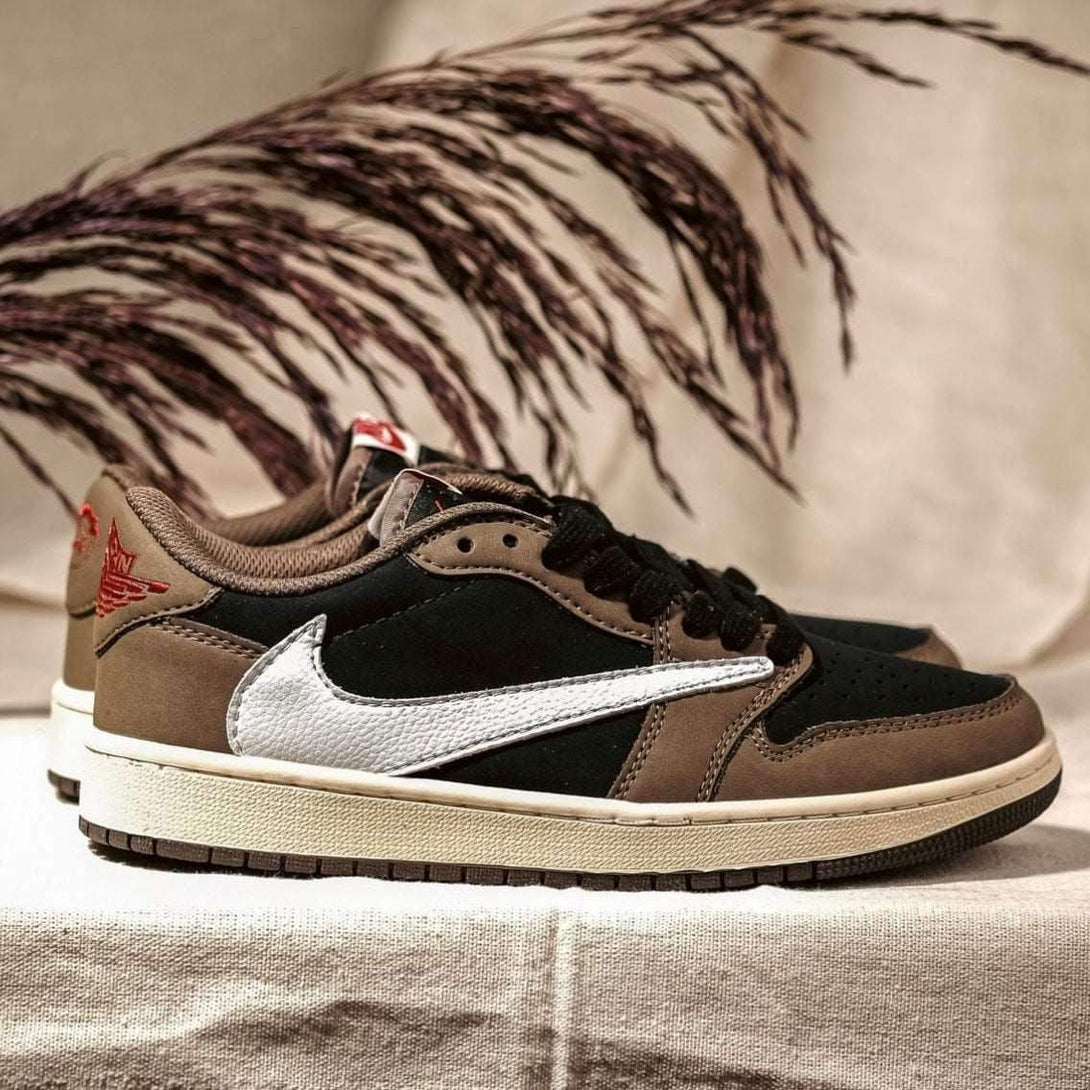 Travis Scott x Air Jordan 1 Low Mocha